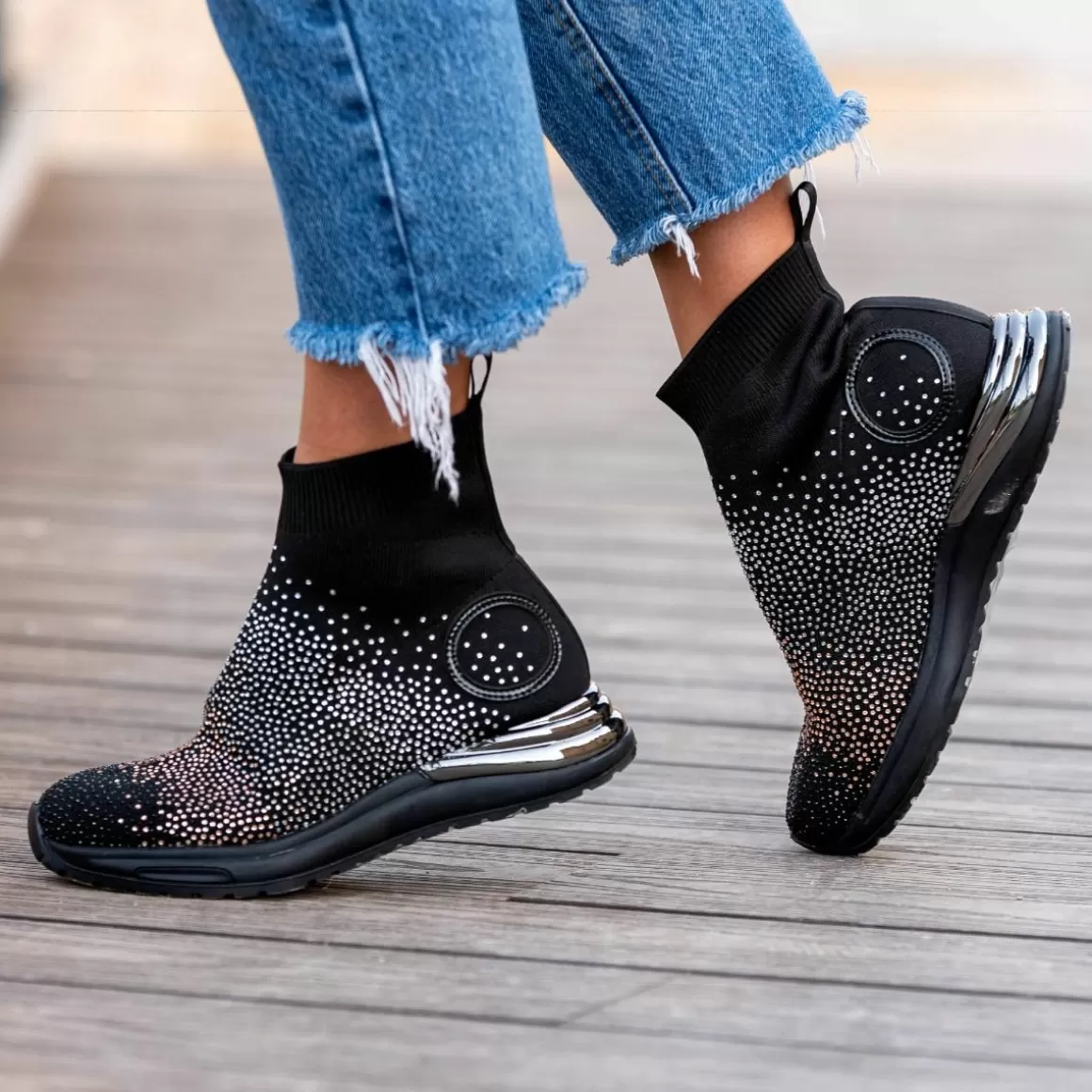 Exe Shoes Botinhas>Estilo Meia Y2315-H502 Em Preto Com Brilhantes