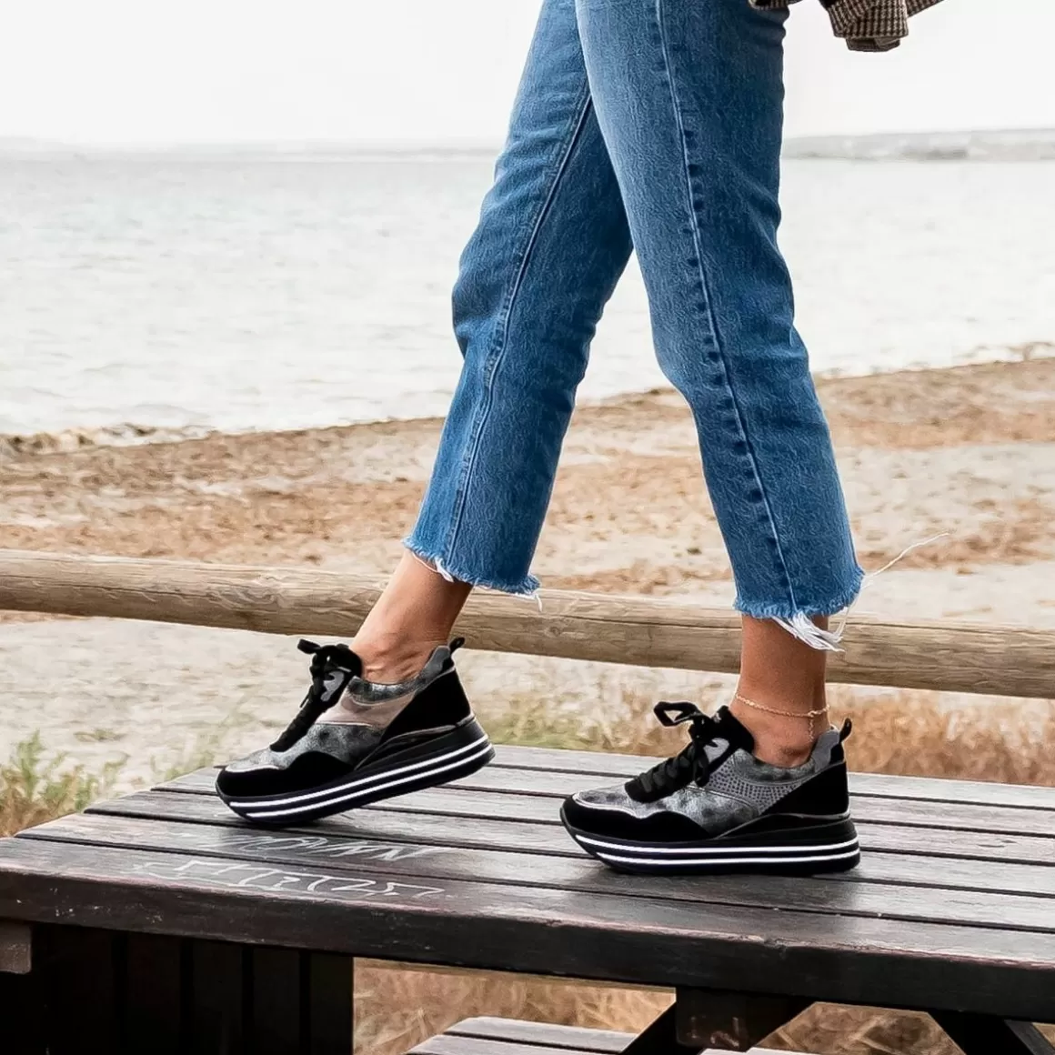 Exe Shoes Sneakers Mujer>Sneaker Plataforma Rg2210B Em Preto Brilhante